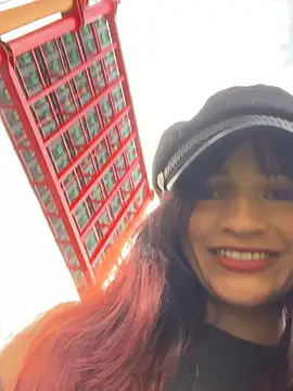 Snapshot of Lilith_Mark chatting on October 21, 7:58 pm Lilith Mark online show from October 21, 7:58 pm