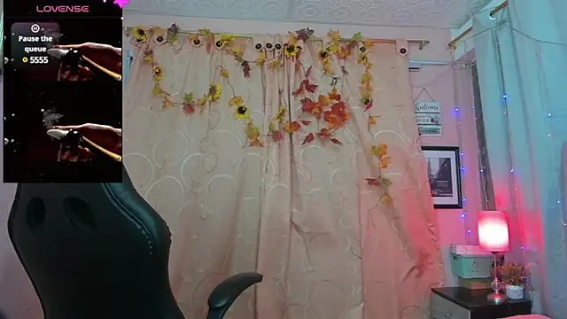 Snapshot of DarshaKhemu chatting on January 29, 8:35 pm DarshaKhemu online show from January 29, 8:35 pm