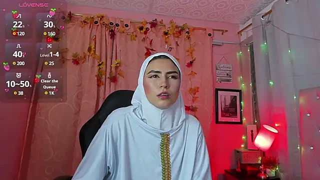 Snapshot of DarshaKhemu chatting on February 10, 11:55 pm DarshaKhemu online show from February 10, 11:55 pm