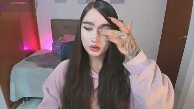 Miley Baker online show from April 23, 1:02 pm