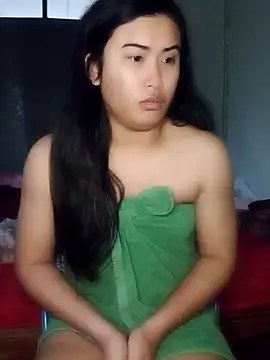 Snapshot of NannyNannybabe chatting on December 21, 11:56 pm NannyNannybabe online show from December 21, 11:56 pm