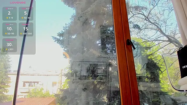 Naila18 online show from April 23, 5:30 am