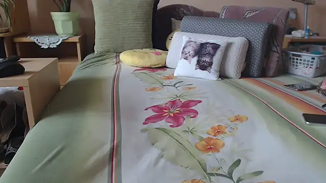 Margaret-milf online show from February 26, 12:47 pm