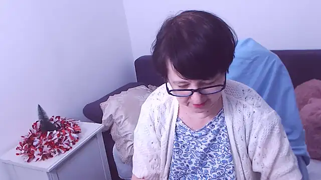 Snapshot of ChristaRose chatting on January 1, 9:52 pm ChristaRose online show from January 1, 9:52 pm