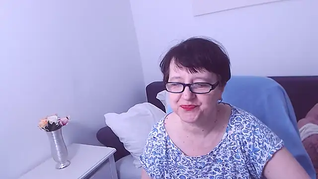 Snapshot of ChristaRose chatting on January 10, 1:21 am ChristaRose online show from January 10, 1:21 am
