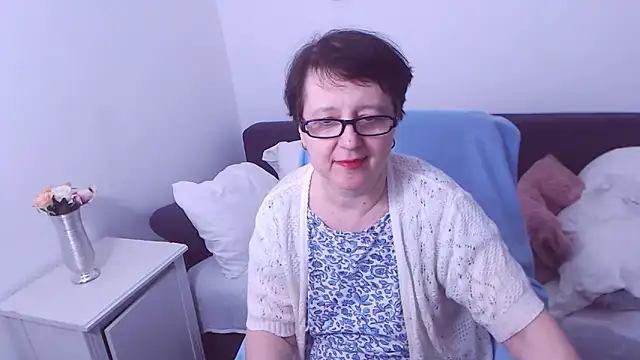 Snapshot of ChristaRose chatting on January 10, 4:22 am ChristaRose online show from January 10, 4:22 am