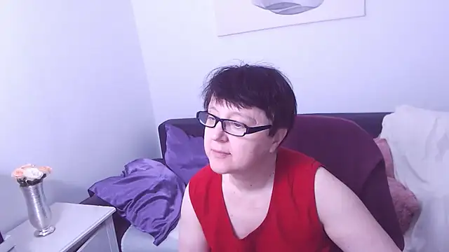 Snapshot of ChristaRose chatting on November 9, 2:37 pm ChristaRose online show from November 9, 2:37 pm