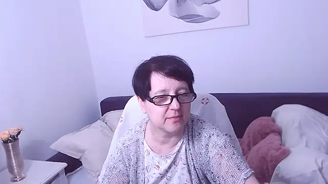 ChristaRose online show from March 26, 11:32 pm