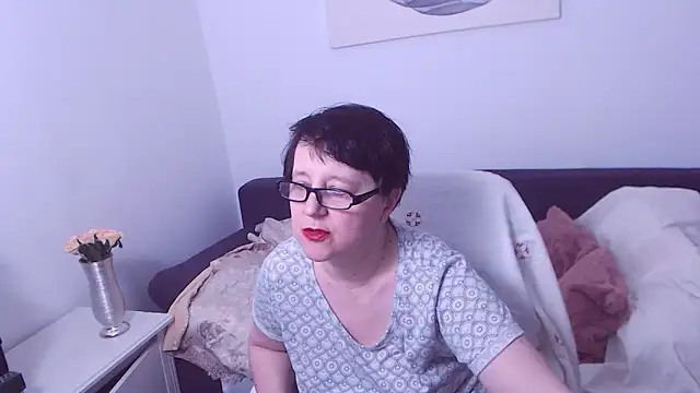 Snapshot of ChristaRose chatting on May 22, 5:40 pm ChristaRose online show from May 22, 5:40 pm