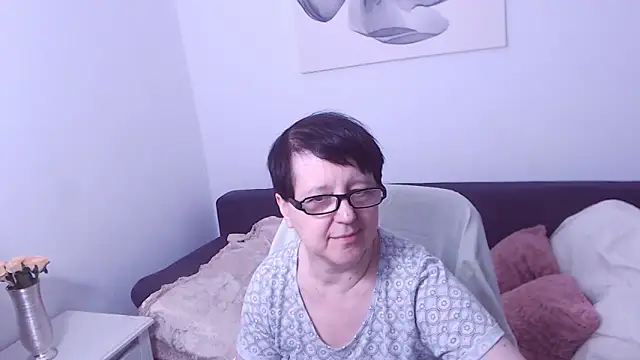 Snapshot of ChristaRose chatting on May 29, 7:23 pm ChristaRose online show from May 29, 7:23 pm