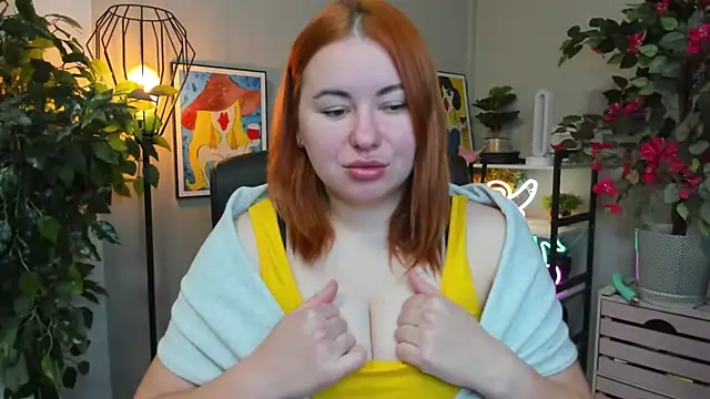 LAYLAxSTAR online show from November 5, 7:41 am