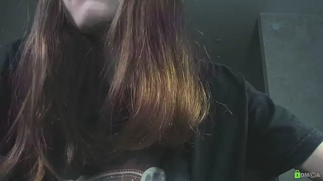 Courtney Luv online show from December 18, 12:22 pm