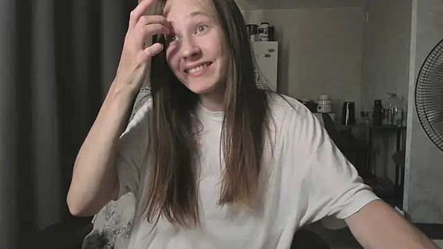 Snapshot of Courtney_Luv chatting on July 26, 2:46 pm Courtney Luv online show from July 26, 2:46 pm