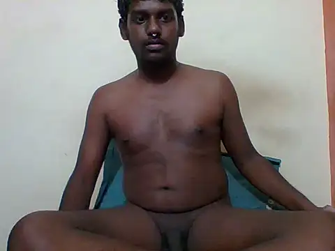 Snapshot of Slavebottombdsm09 chatting on May 13, 3:53 pm Slavebottombdsm09 online show from May 13, 3:53 pm