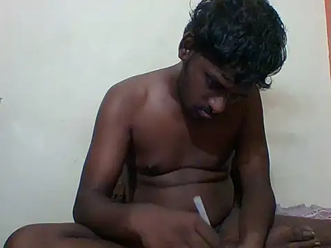 Snapshot of Slavebottombdsm09 chatting on June 9, 12:50 pm Slavebottombdsm09 online show from June 9, 12:50 pm