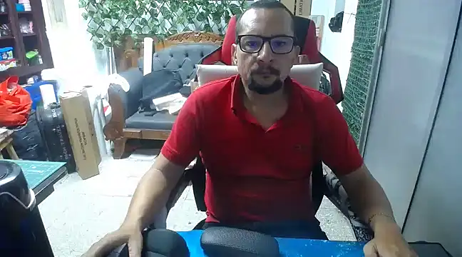 Snapshot of alexam_gal@xh chatting on December 27, 7:57 pm alexam galxh online show from December 27, 7:57 pm