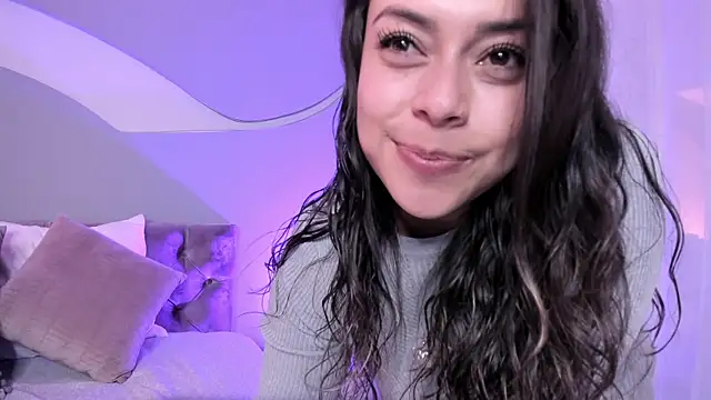 Snapshot of Nicolle_W chatting on February 25, 2:54 pm Nicolle W online show from February 25, 2:54 pm