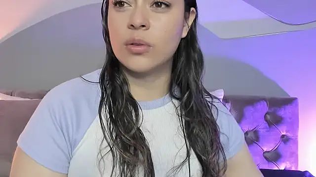 Snapshot of Nicolle_W chatting on March 5, 11:49 am Nicolle W online show from March 5, 11:49 am