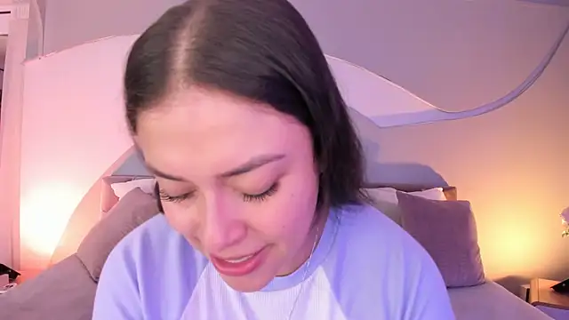 Snapshot of Nicolle_W chatting on September 11, 11:54 am Nicolle W online show from September 11, 11:54 am