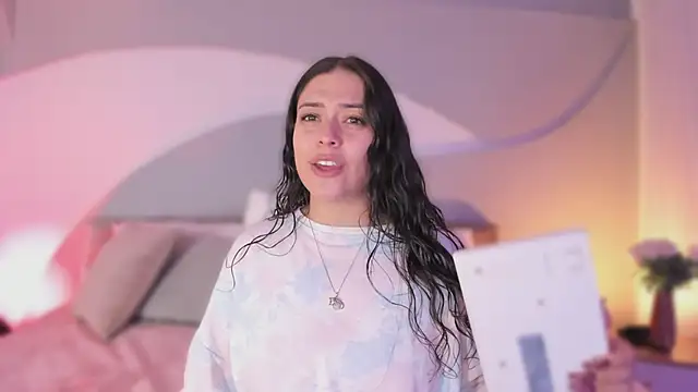 Snapshot of Nicolle_W chatting on September 17, 11:56 am Nicolle W online show from September 17, 11:56 am