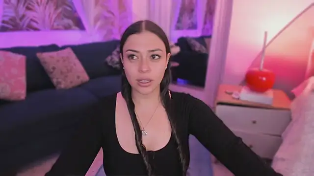 Snapshot of Nicolle_W chatting on November 28, 11:57 am Nicolle W online show from November 28, 11:57 am