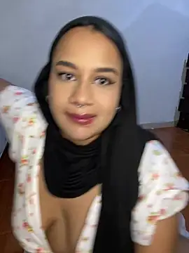 Maryam yamal online show from December 28, 9:19 pm