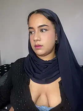 Maryam yamal online show from January 30, 8:10 pm