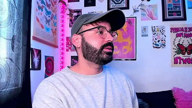 johnnyalx online show from February 6, 6:22 pm