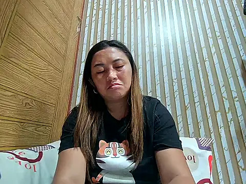 LalaiAsian online show from April 22, 12:46 am