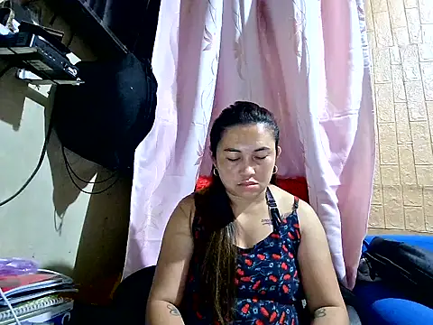 LalaiAsian online show from June 16, 10:56 pm