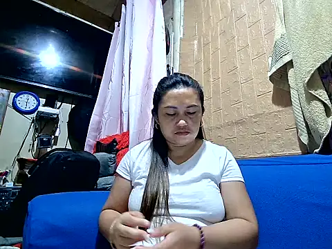 LalaiAsian online show from July 8, 11:09 pm