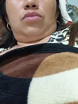 LalaiAsian online show from July 9, 11:42 pm