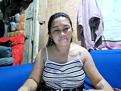 LalaiAsian online show from July 22, 9:17 pm
