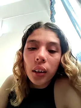 mariamac420 online show from March 14, 9:32 pm