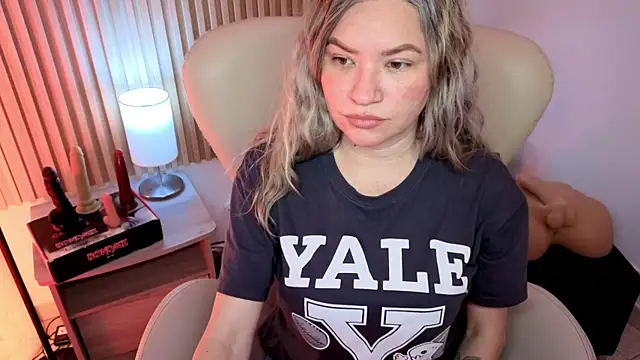 MarianL0ve online show from October 13, 10:48 am