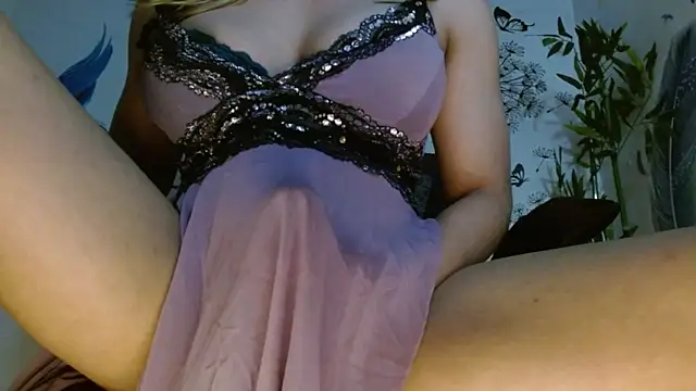 Snapshot of 10inchBigCUMSHOT chatting on September 15, 2:50 pm 10inchBigCUMSHOT online show from September 15, 2:50 pm