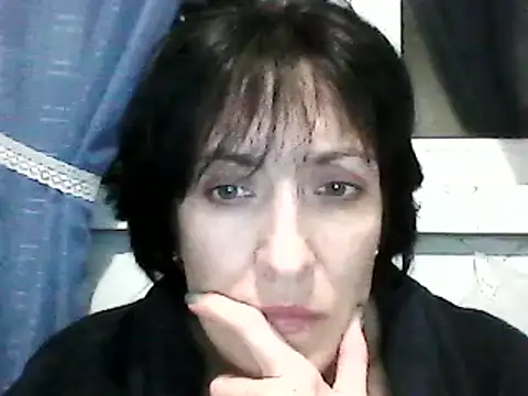 Snapshot of SunnyAmorre chatting on January 1, 9:52 pm SunnyAmorre online show from January 1, 9:52 pm