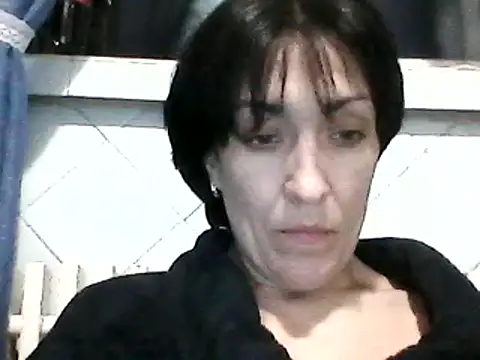 Snapshot of SunnyAmorre chatting on January 3, 9:47 pm SunnyAmorre online show from January 3, 9:47 pm