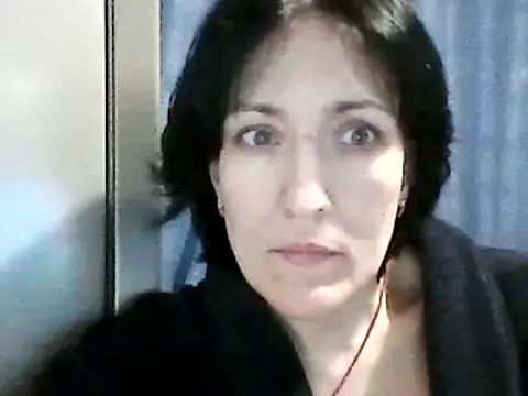 Snapshot of SunnyAmorre chatting on February 9, 11:15 pm SunnyAmorre online show from February 9, 11:15 pm