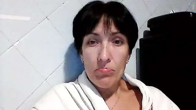Snapshot of SunnyAmorre chatting on September 10, 8:20 pm SunnyAmorre online show from September 10, 8:20 pm