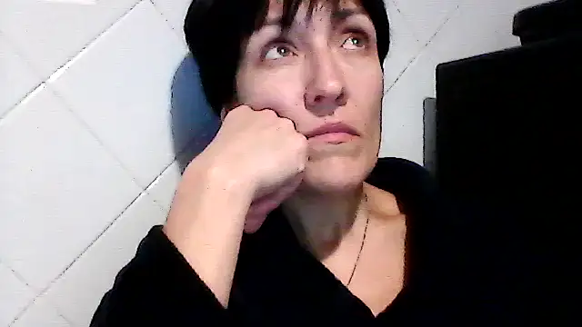 Snapshot of SunnyAmorre chatting on September 30, 9:42 pm SunnyAmorre online show from September 30, 9:42 pm