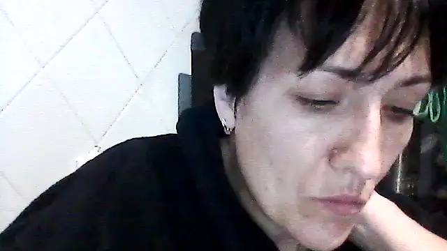 Snapshot of SunnyAmorre chatting on October 16, 10:11 pm SunnyAmorre online show from October 16, 10:11 pm