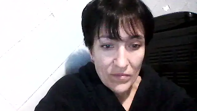 Snapshot of SunnyAmorre chatting on October 17, 8:22 pm SunnyAmorre online show from October 17, 8:22 pm