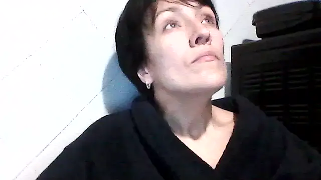 Snapshot of SunnyAmorre chatting on October 19, 6:52 pm SunnyAmorre online show from October 19, 6:52 pm