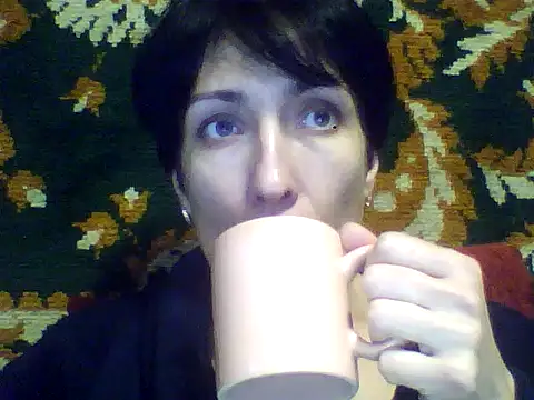 Snapshot of SunnyAmorre chatting on October 22, 10:04 am SunnyAmorre online show from October 22, 10:04 am