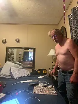 jck1m0t online show from October 1, 1:11 am