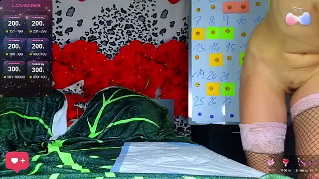 Snapshot of KittyMia chatting on February 26, 11:15 pm KittyMia online show from February 26, 11:15 pm