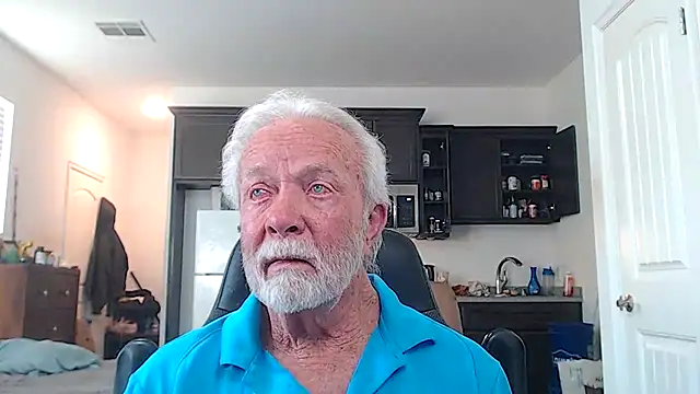 rockpoint69 online show from November 10, 10:31 pm