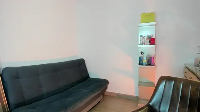 emma rules99 online show from September 25, 5:11 am