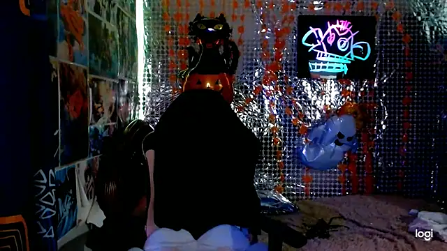 Snapshot of JINX_26 chatting on October 30, 2:46 am JINX 26 online show from October 30, 2:46 am